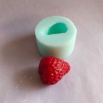 Молд для мыла и полимерной глины "Клубничка мини"